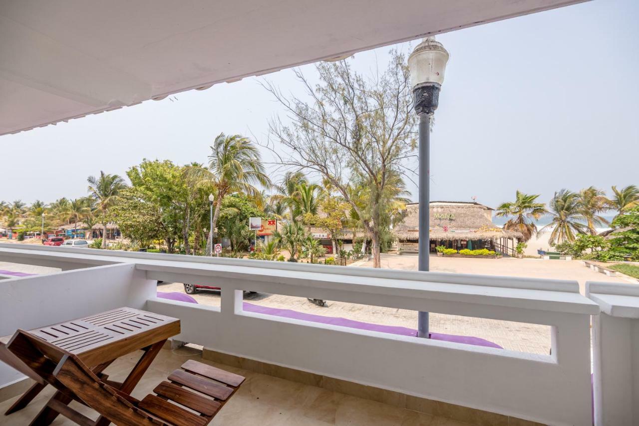 Hotel Rockaway Puerto Escondido  Esterno foto